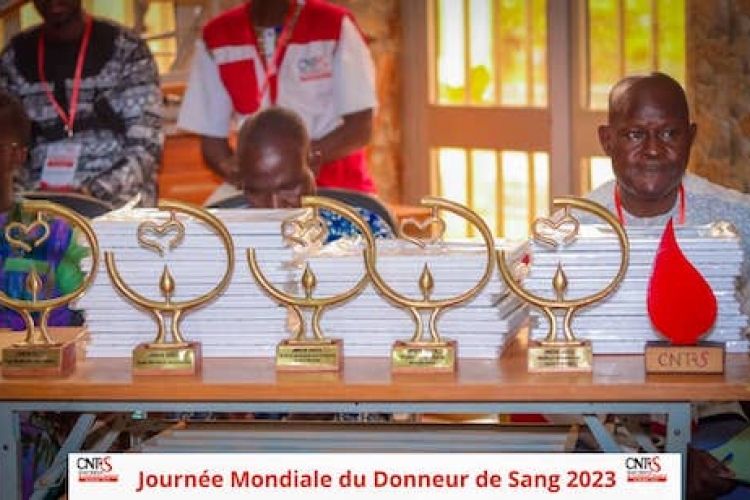 Trophées des meilleurs acteurs du don de sang